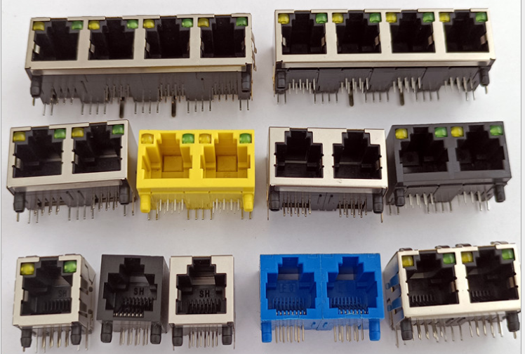 RJ45連接器網絡插口座56 8P8C多位連（lián）體全包全塑帶燈帶彈片屏（píng）蔽